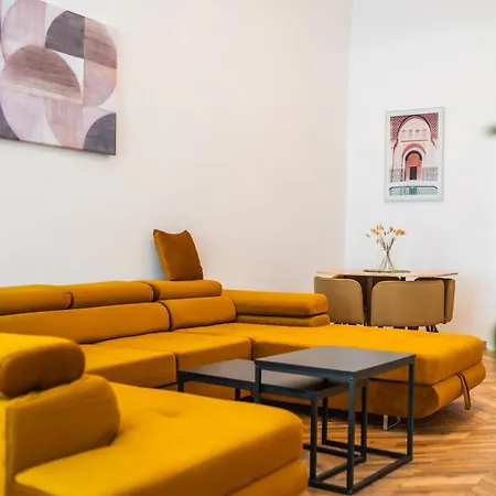 Luxapart I Beautiful Views With Breakfast 아파트 *