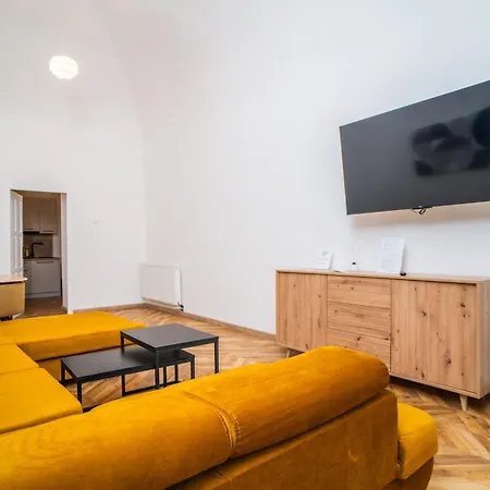 Luxapart I Beautiful Views With Breakfast * 코시체