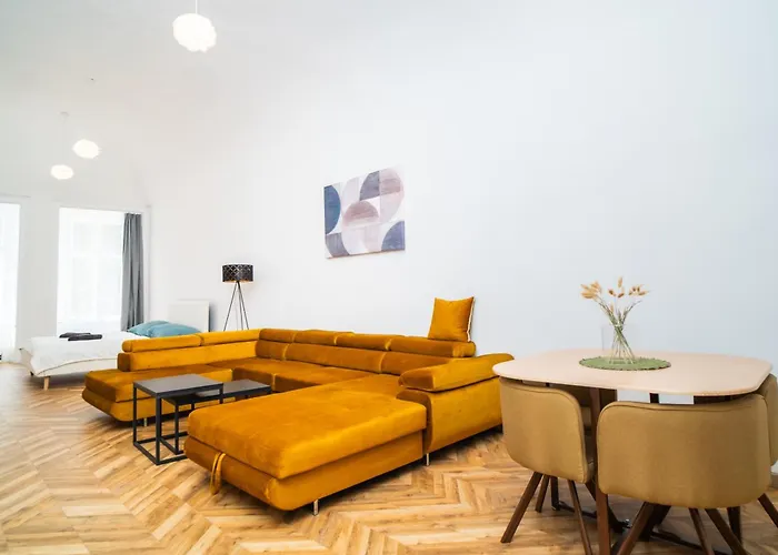 Apartman Luxapart I Beautiful Views With Breakfast Option *